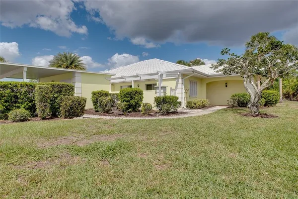 $244,000 | 303 Wexford Terrace, Unit 183, Venice, FL 34293