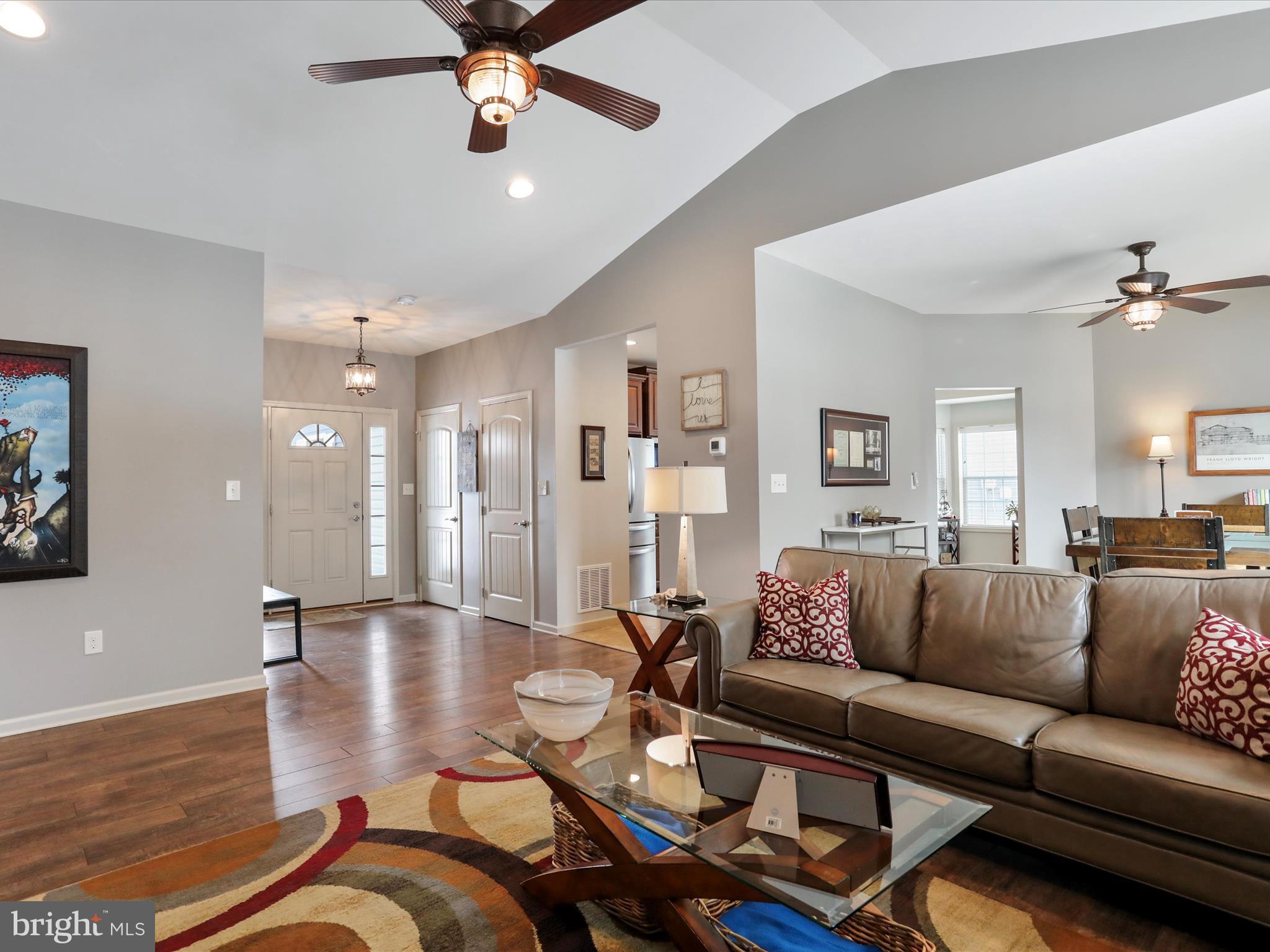 416 Castleton Drive Chambersburg, PA 17202 - Photo 11 of 51 a living room with furniture