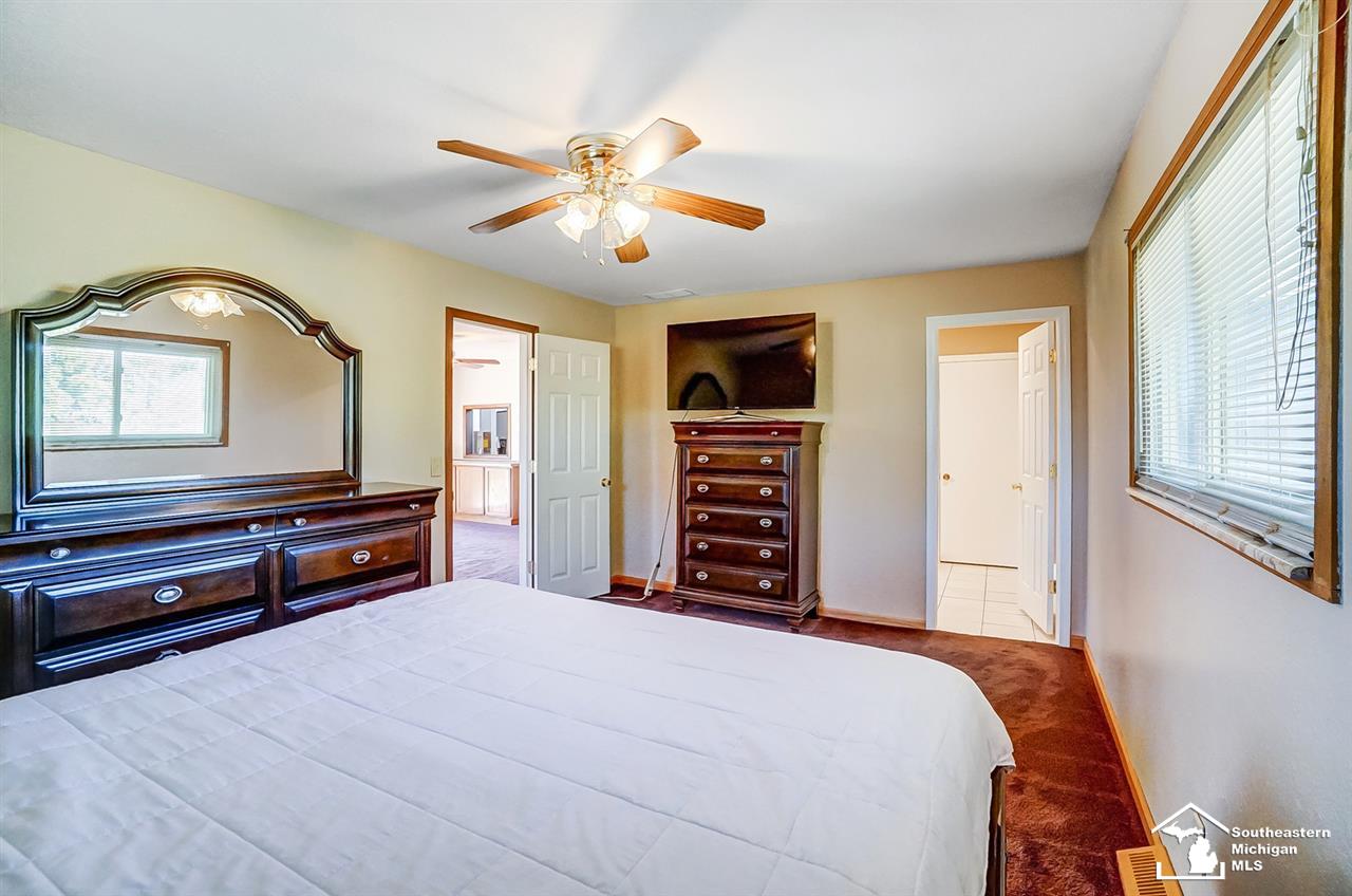 190 East Dean Road Temperance, MI 48182 - Photo 21 of 40 Gallery Image 21