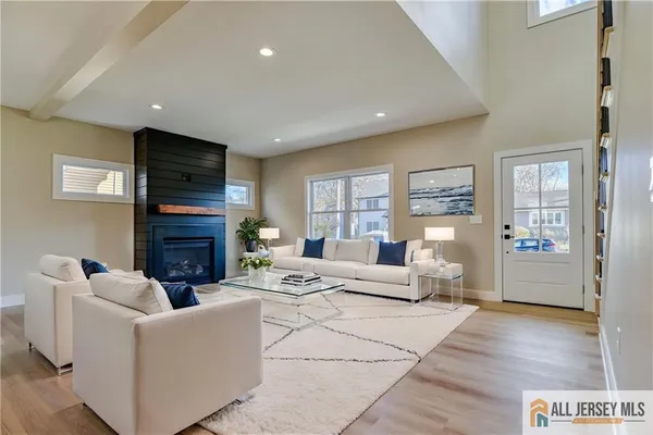 $824,900 | 3 Lyons Street, South River, NJ 08882