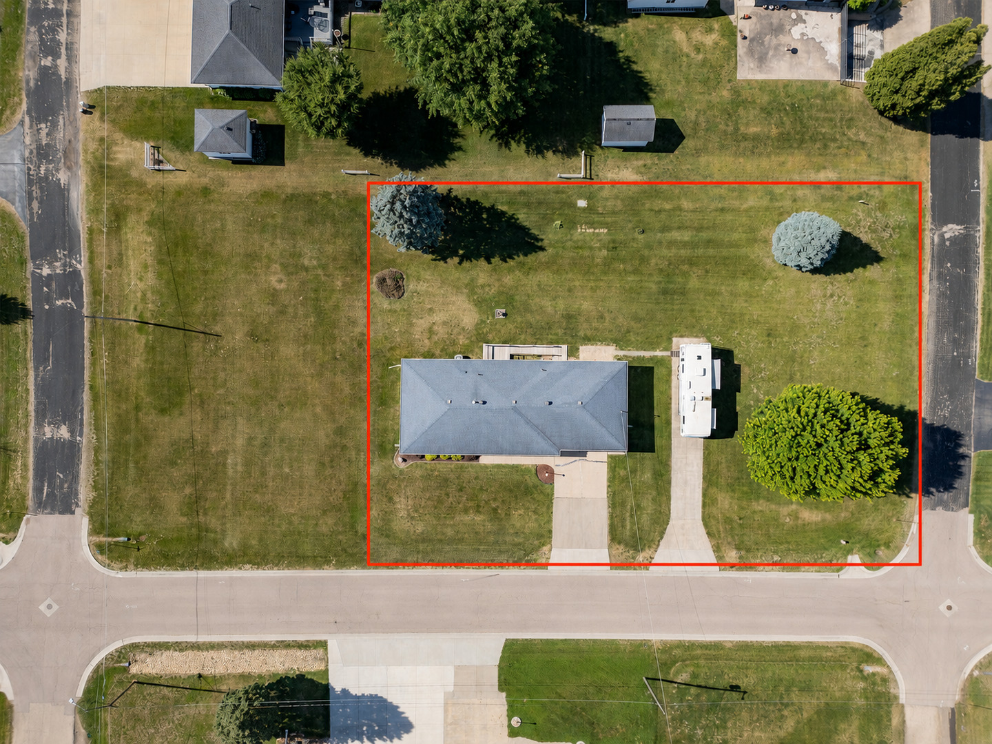 710 1st Avenue Fulton, IL 61252 - Photo 13 of 33
