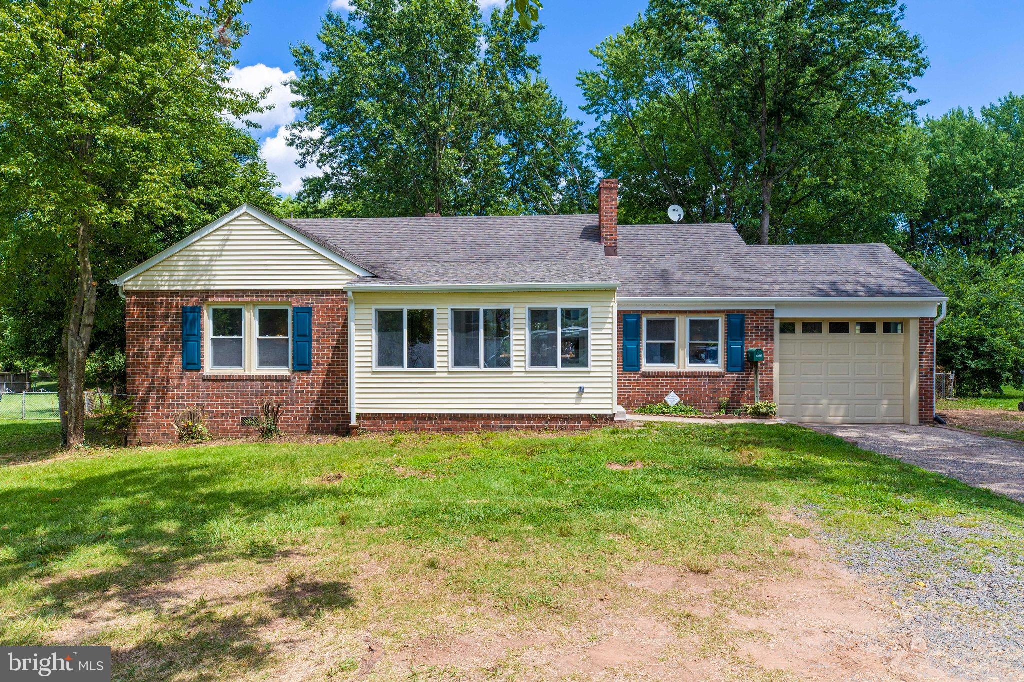 9027 Sudley Road Manassas, VA 20110 - Photo 4 of 55 Gallery Image 4