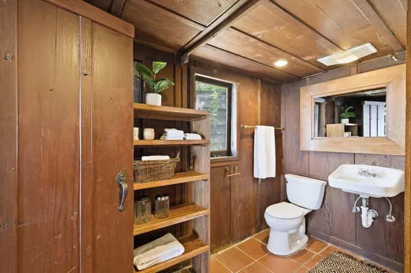 a view of a room with shelves