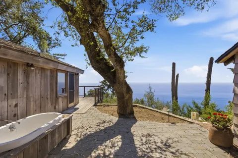$1,995,000 | 51404 Partington Ridge Road, Big Sur, CA 93920