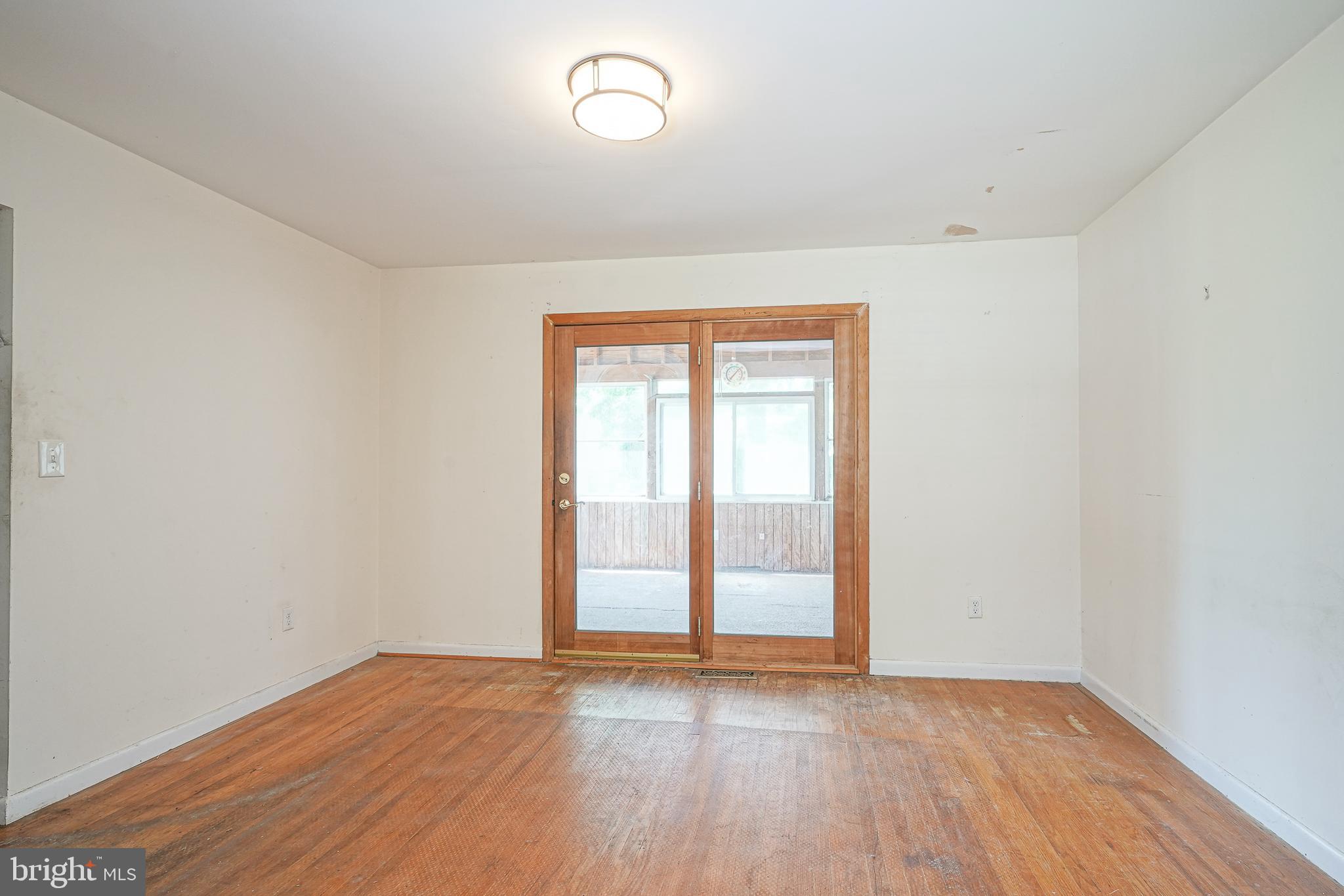 53 Hamilton Road Marlton, NJ 08053 - Photo 7 of 28