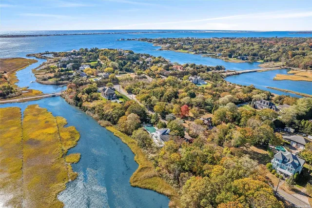 $2,149,000 | 3 Brushy Neck Lane, Westhampton, NY 11977