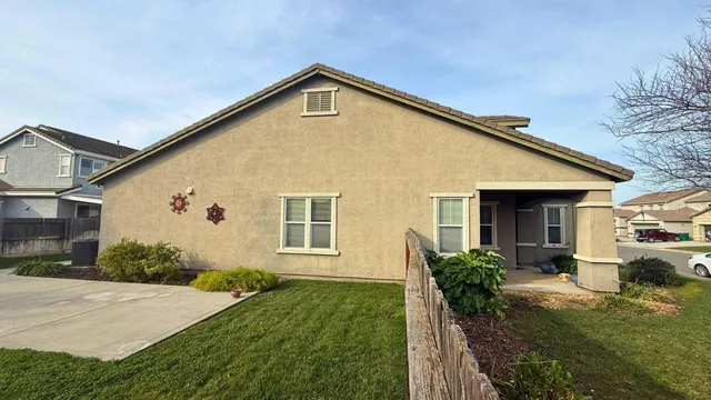 $509,999 | 2023 Eagle Meadows Drive, Gridley, CA 95948