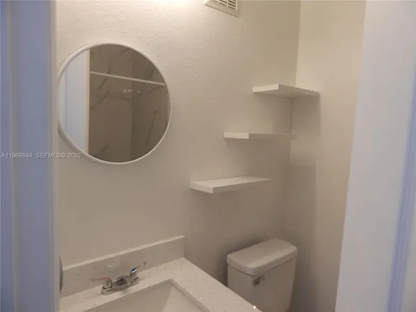 $3,300 | 8986 West Flagler Street, Unit 9, Miami, FL 33174