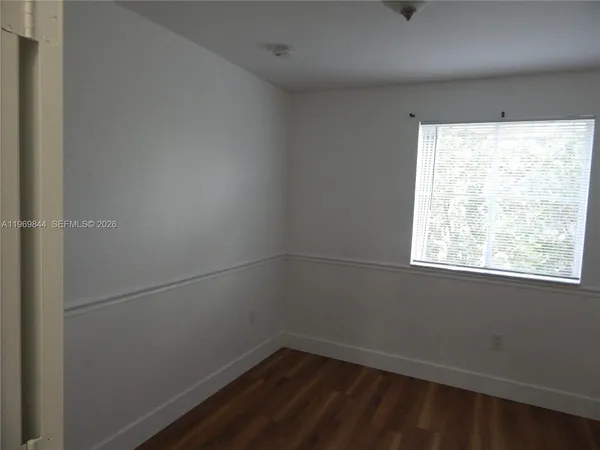 $3,300 | 8986 West Flagler Street, Unit 9, Miami, FL 33174