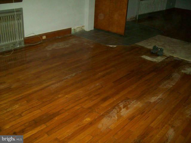 923 Sue Grove Road Baltimore, MD 21221 - Photo 8 of 10 Interior (General)
