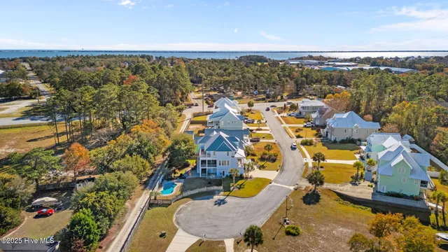 $999,000 | 106 Key W Lane, Newport, NC 28570
