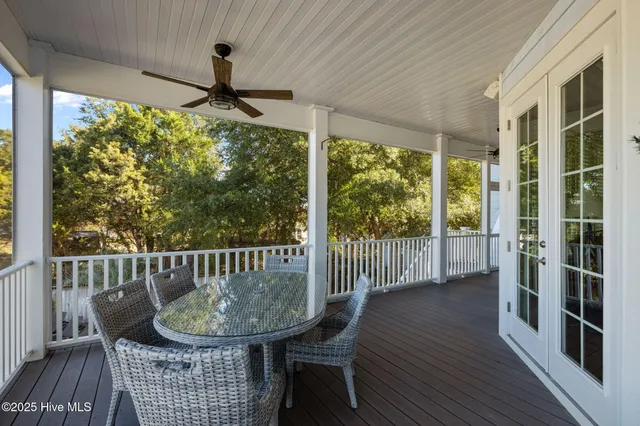 $999,000 | 106 Key W Lane, Newport, NC 28570