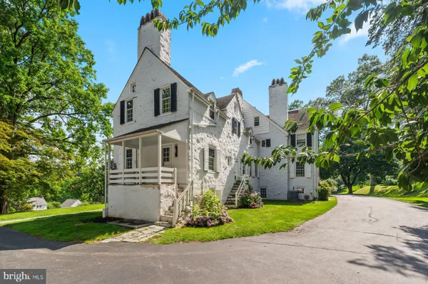 $2,295,000 | 1266 Gulph Creek Drive, Wayne, PA 19087