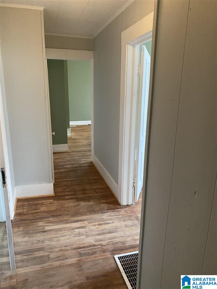 1104 15th Way Southwest Birmingham, AL 35211 - Photo 3 of 13