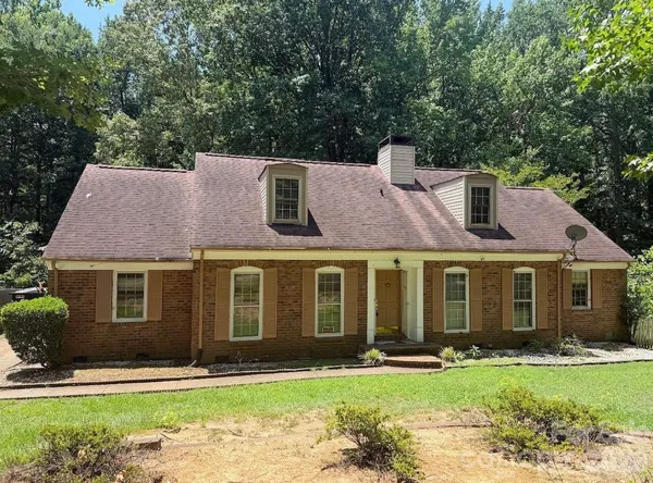 $449,500 | 9112 Hinson Drive, Matthews, NC 28105