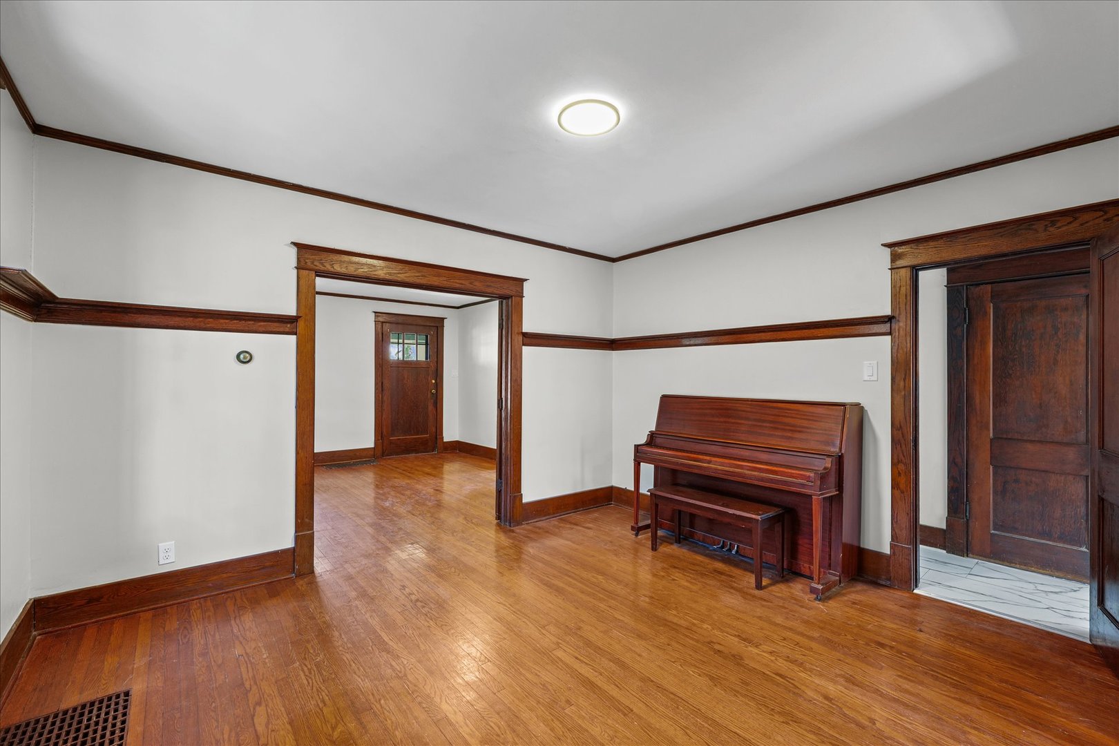 1011 West Vine Street Champaign, IL 61821 - Photo 10 of 19 a room with furniture and wooden floor