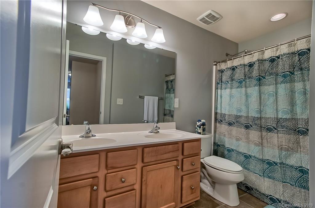 2000 Oakmere Road Waxhaw, NC 28173 - Photo 16 of 26 Gallery Image 16