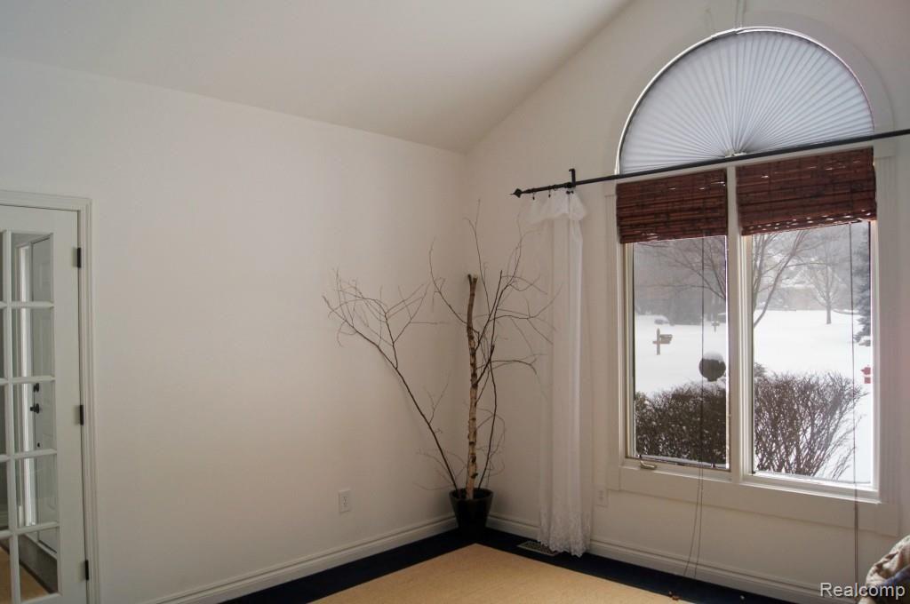 1794 Fox Run Rochester Hills, MI 48306 - Photo 29 of 36