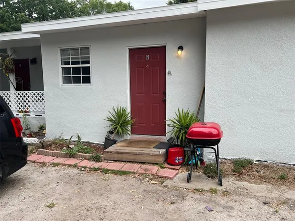 $1,500 | 4204 North Manhattan Avenue, Tampa, FL 33614