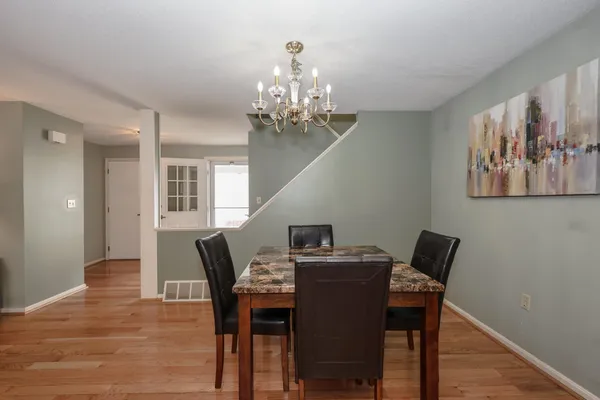 $425,000 | 38 Winterwood Drive, Londonderry, NH 03053