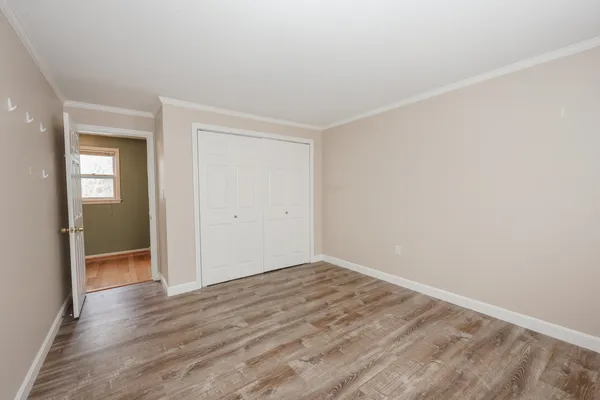 $425,000 | 38 Winterwood Drive, Londonderry, NH 03053