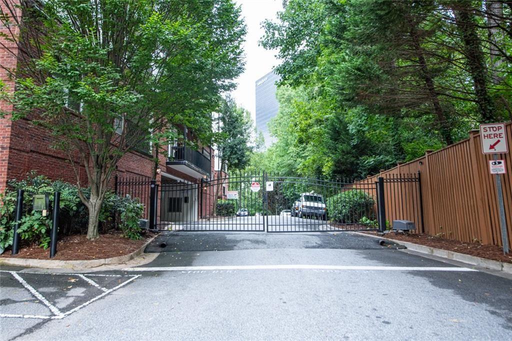 3275 Lenox Road Northeast, Unit 207 Atlanta, GA 30324 - Photo 2 of 32