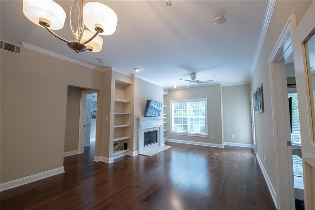 3275 Lenox Road Northeast, Unit 207 Atlanta, GA 30324 - Photo 8 of 32