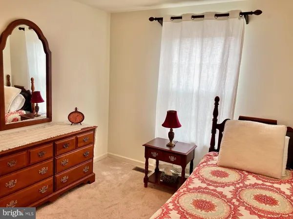 $329,500 | 162 Towhee Drive, Boalsburg, PA 16827