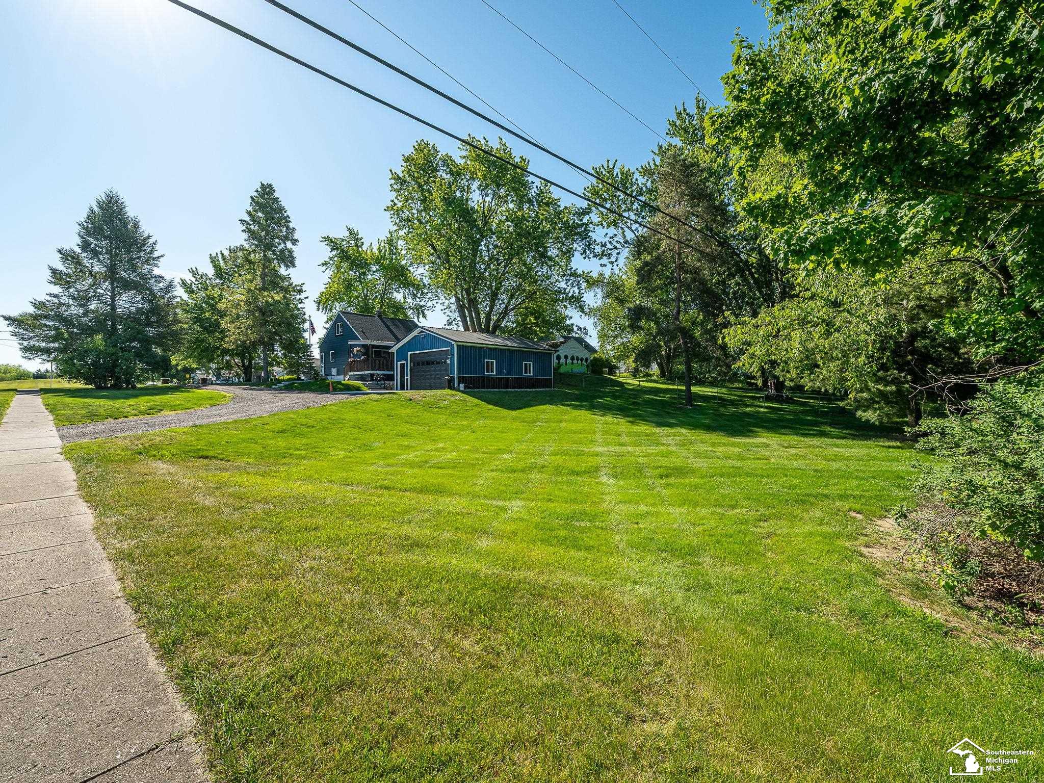 701 Adrian Street Tecumseh, MI 49286 - Photo 31 of 35