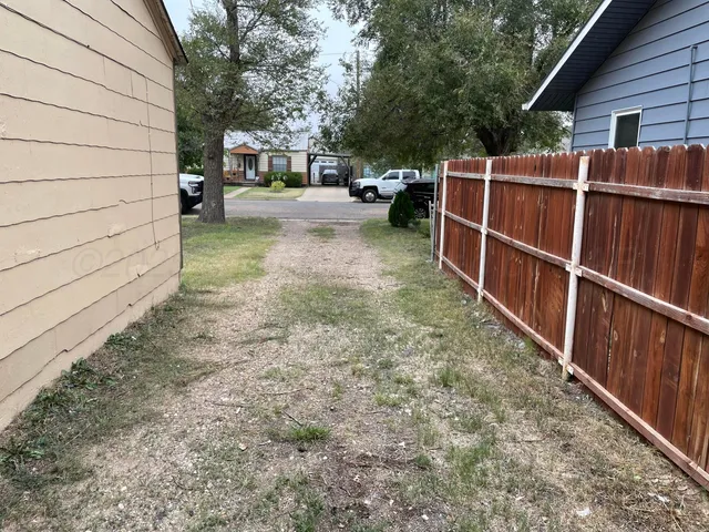 a view of a outdoor space