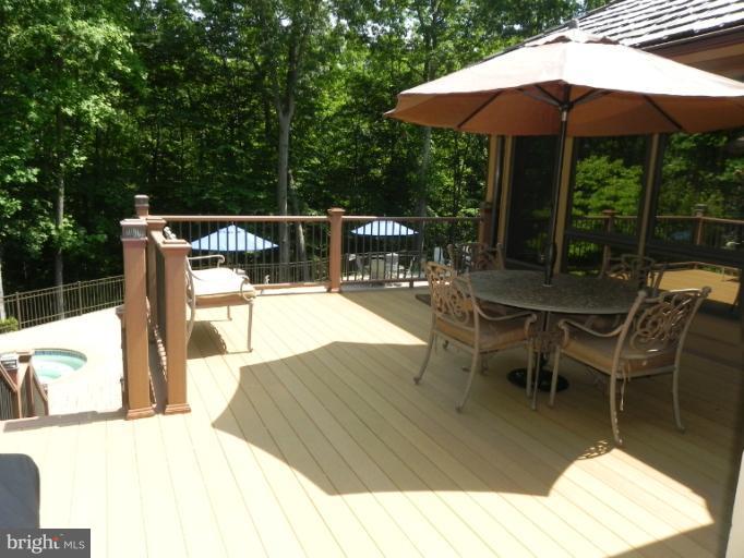 1625 Wyatts Ridge Road Crownsville, MD 21032 - Photo 14 of 30 Deck off of master suite