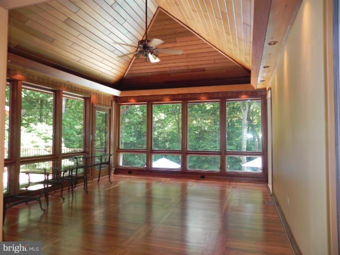 1625 Wyatts Ridge Road Crownsville, MD 21032 - Photo 6 of 30 Interior (General)