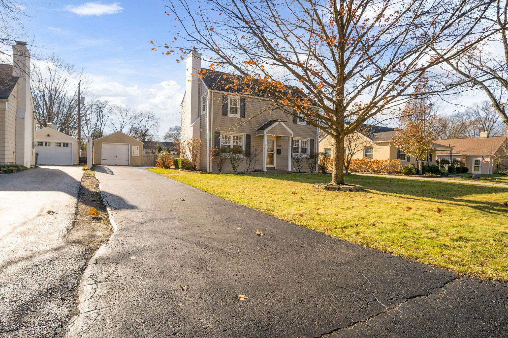 2223 Harwitch Road Columbus, OH 43221 - Photo 50 of 61 4-web-or-mls-DSC04262
