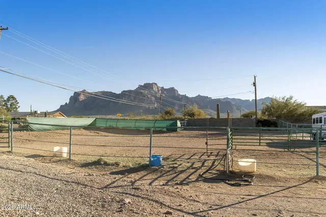 $439,000 | 775 North Hilton Road, Apache Junction, AZ 85119