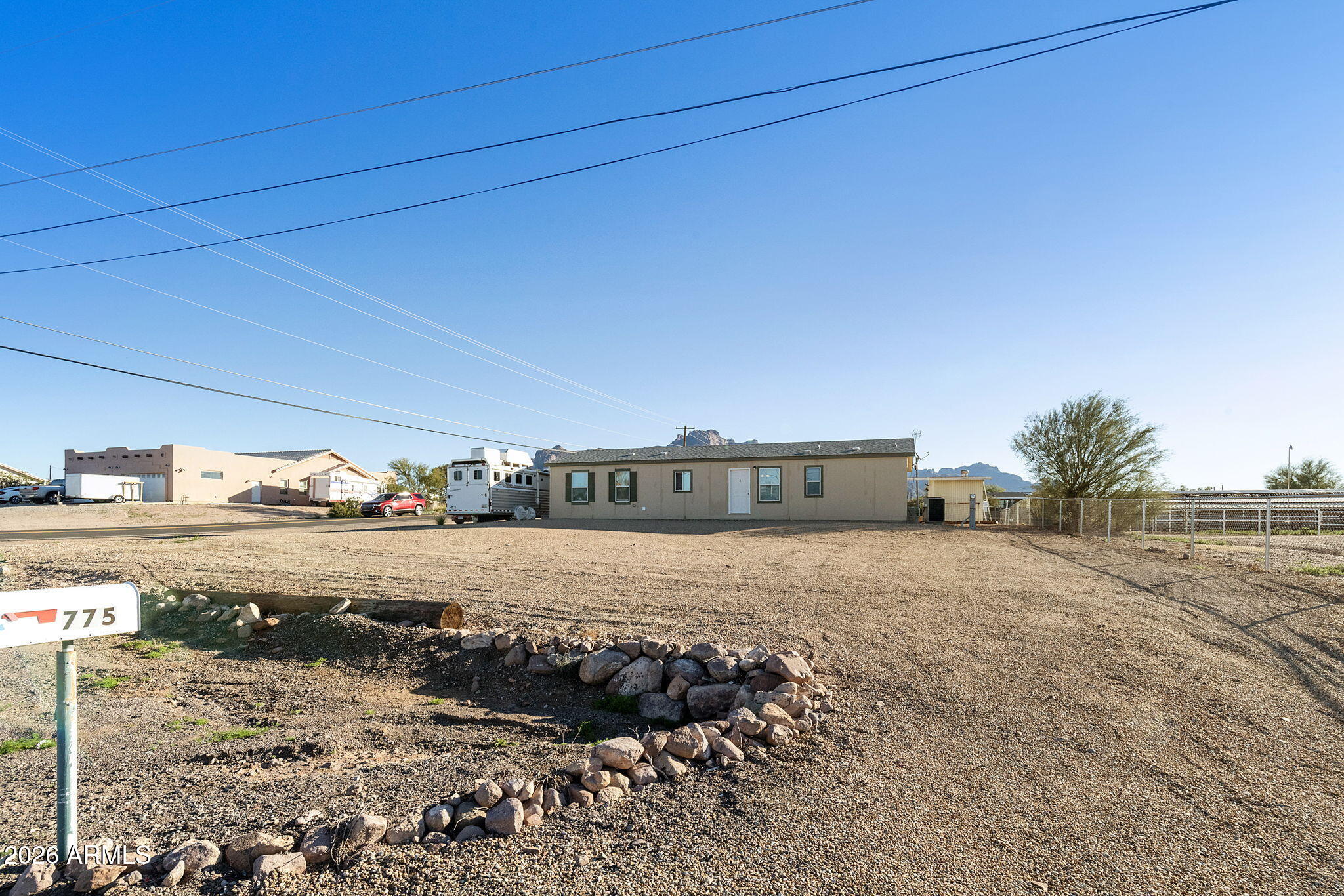 775 North Hilton Road Apache Junction, AZ 85119 - Photo 42 of 43 54-web-or-mls-DLB_4621