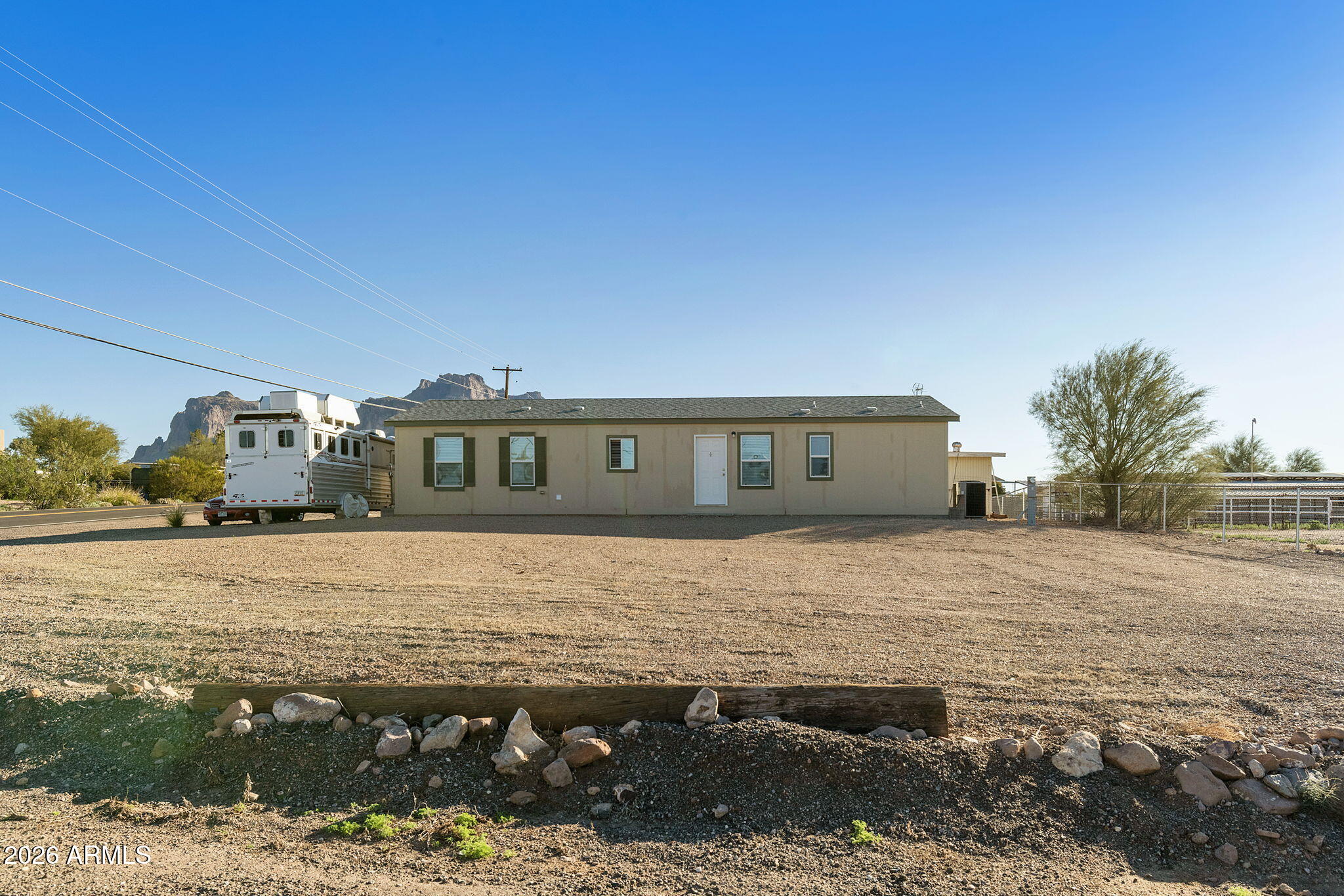 775 North Hilton Road Apache Junction, AZ 85119 - Photo 43 of 43 55-web-or-mls-DLB_4622