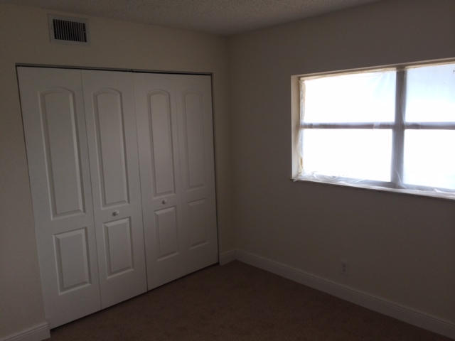 9272 Southwest 3rd Street, Unit 405 Boca Raton, FL 33428 - Photo 3 of 6 photo 3