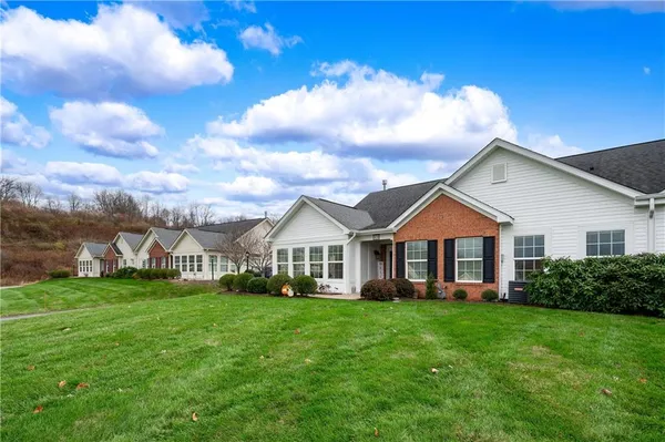 $399,000 | 1031 Silver Oak Drive, Renfrew, PA 16053