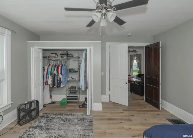 $176,900 | 335 South Stewart Street, Geneseo, IL 61254