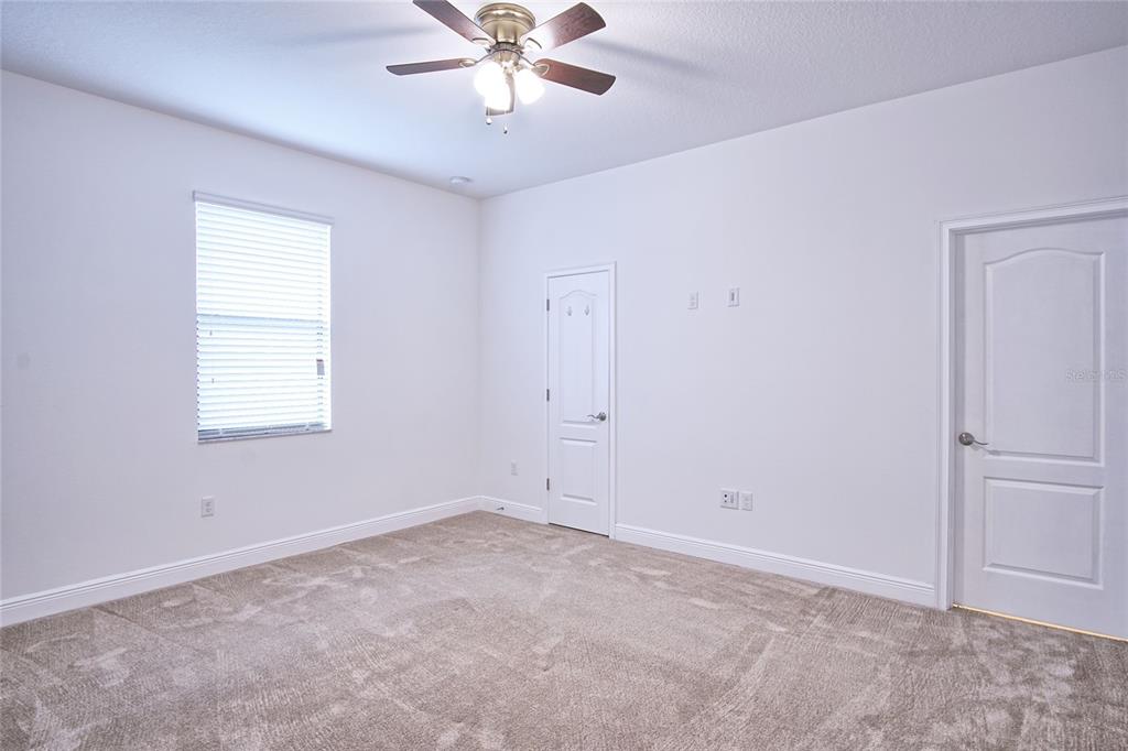 11619 Iris Spring Court Riverview, FL 33579 - Photo 9 of 35