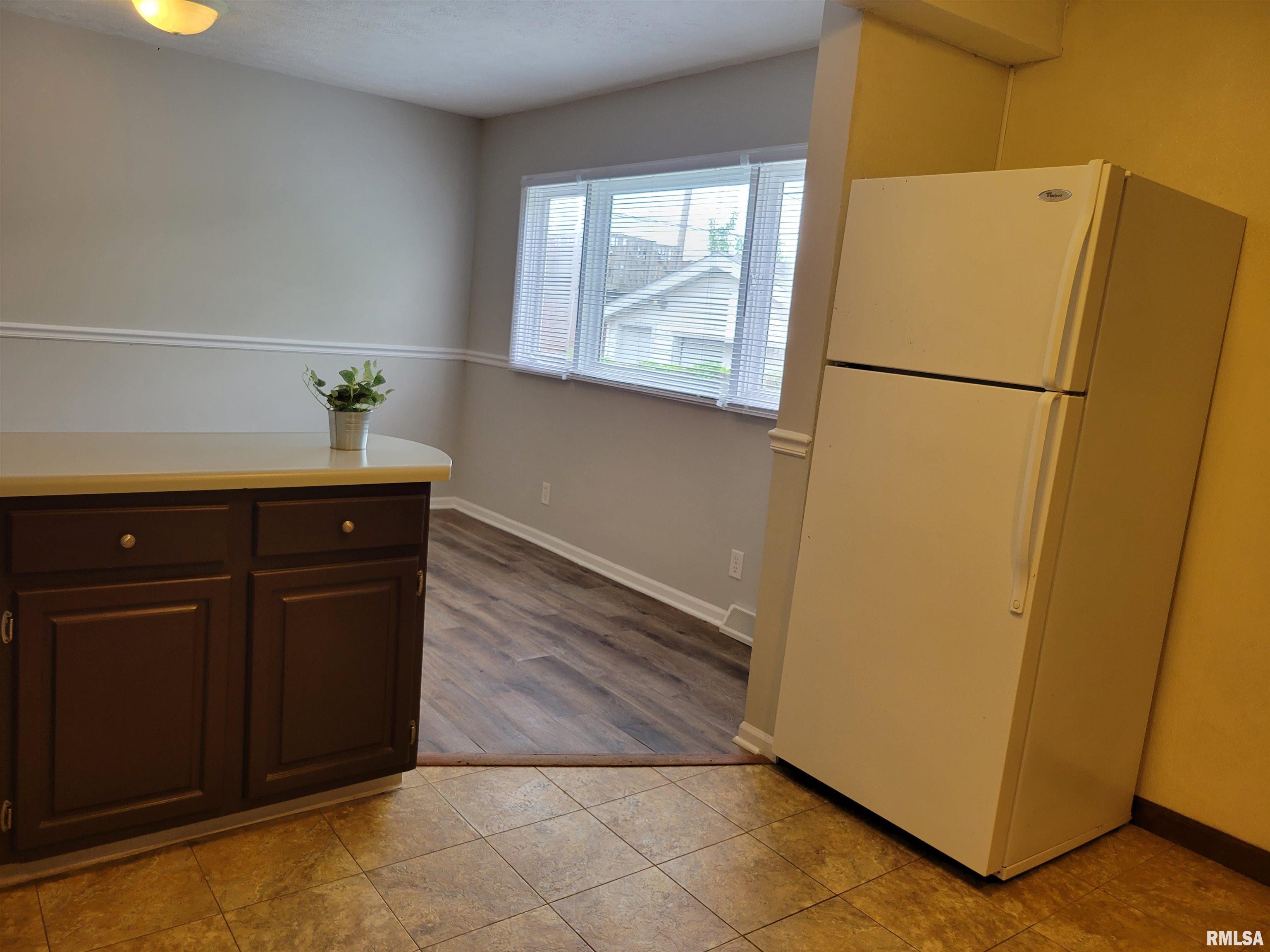 2110 South 10th Street Springfield, IL 62703 - Photo 13 of 29