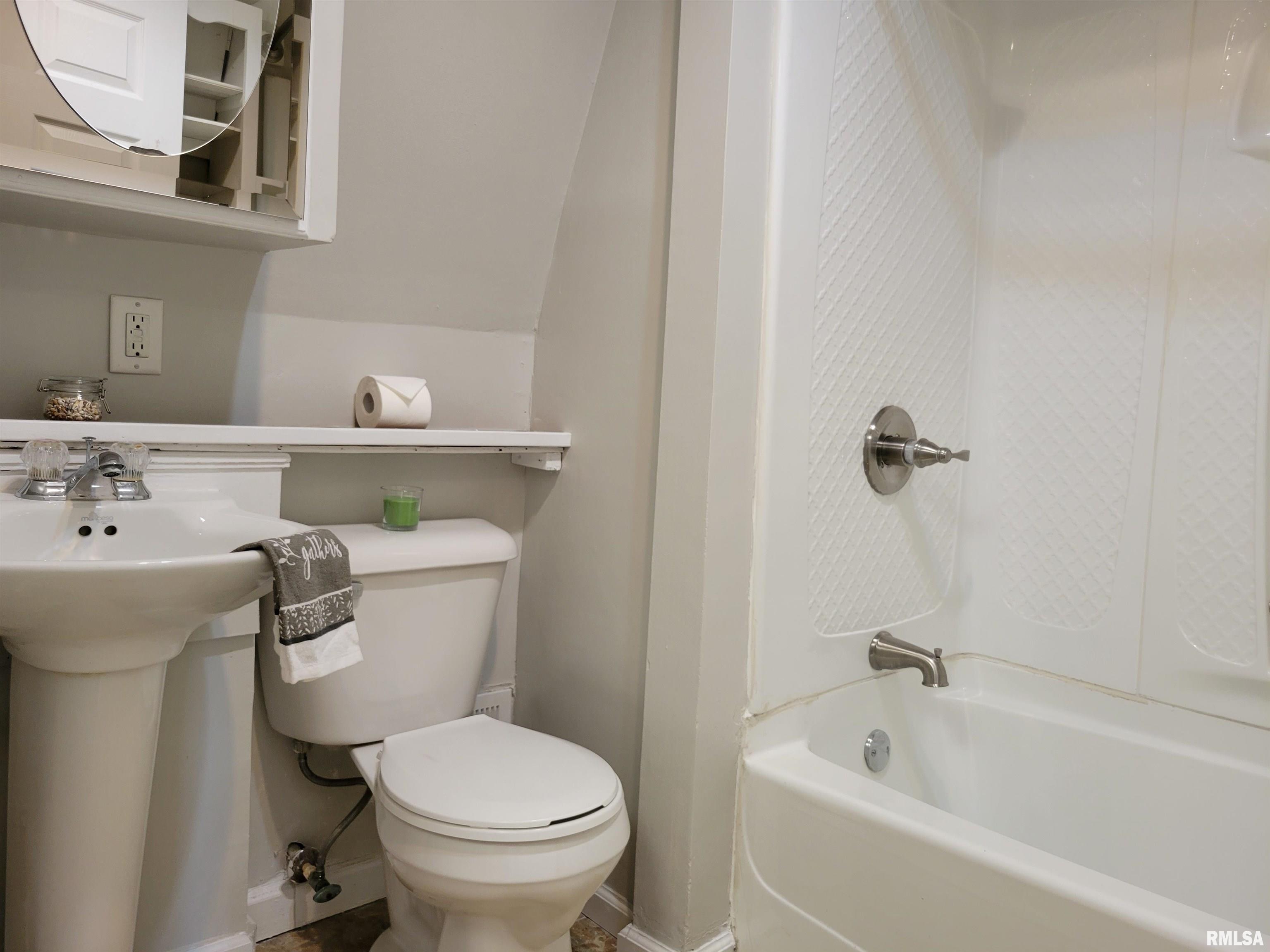 2110 South 10th Street Springfield, IL 62703 - Photo 17 of 29