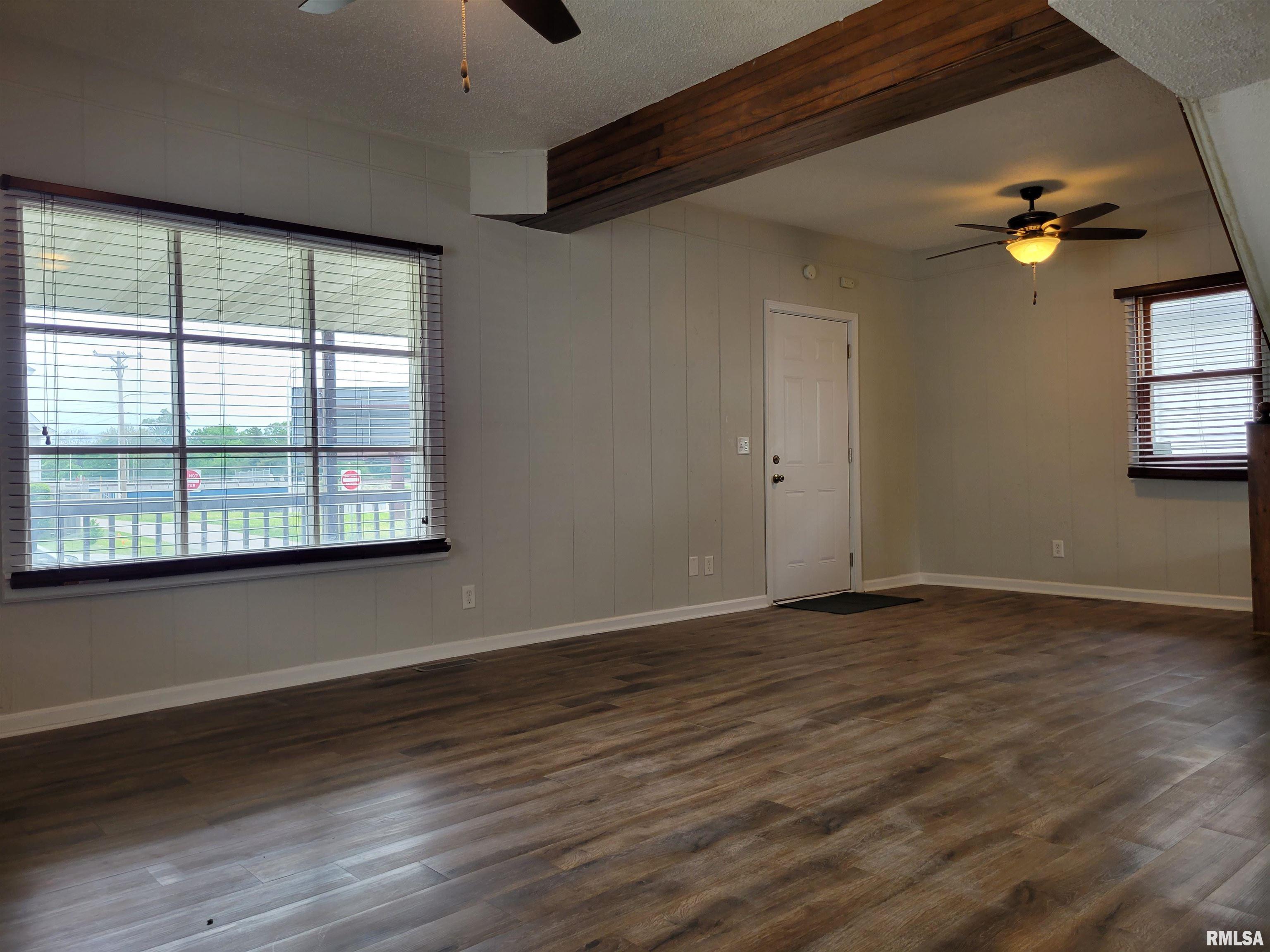 2110 South 10th Street Springfield, IL 62703 - Photo 8 of 29