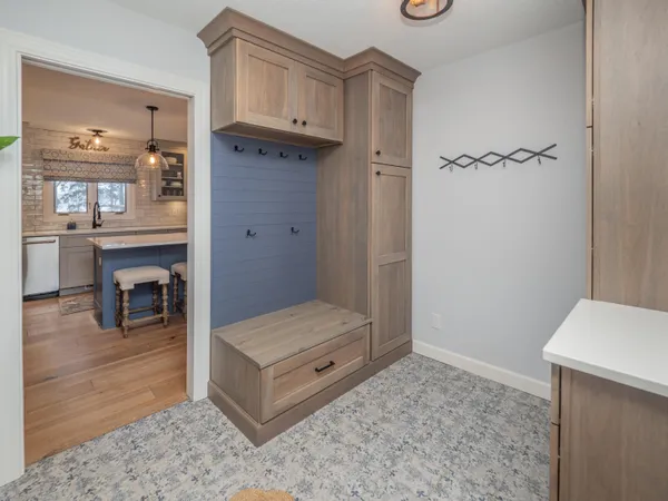$516,500 | 47178 Woodfield Drive, Mattawan, MI 49071