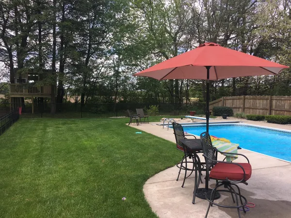 $516,500 | 47178 Woodfield Drive, Mattawan, MI 49071