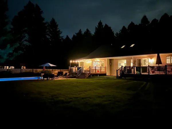 $516,500 | 47178 Woodfield Drive, Mattawan, MI 49071