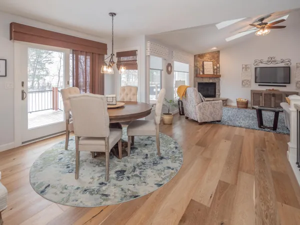 $516,500 | 47178 Woodfield Drive, Mattawan, MI 49071