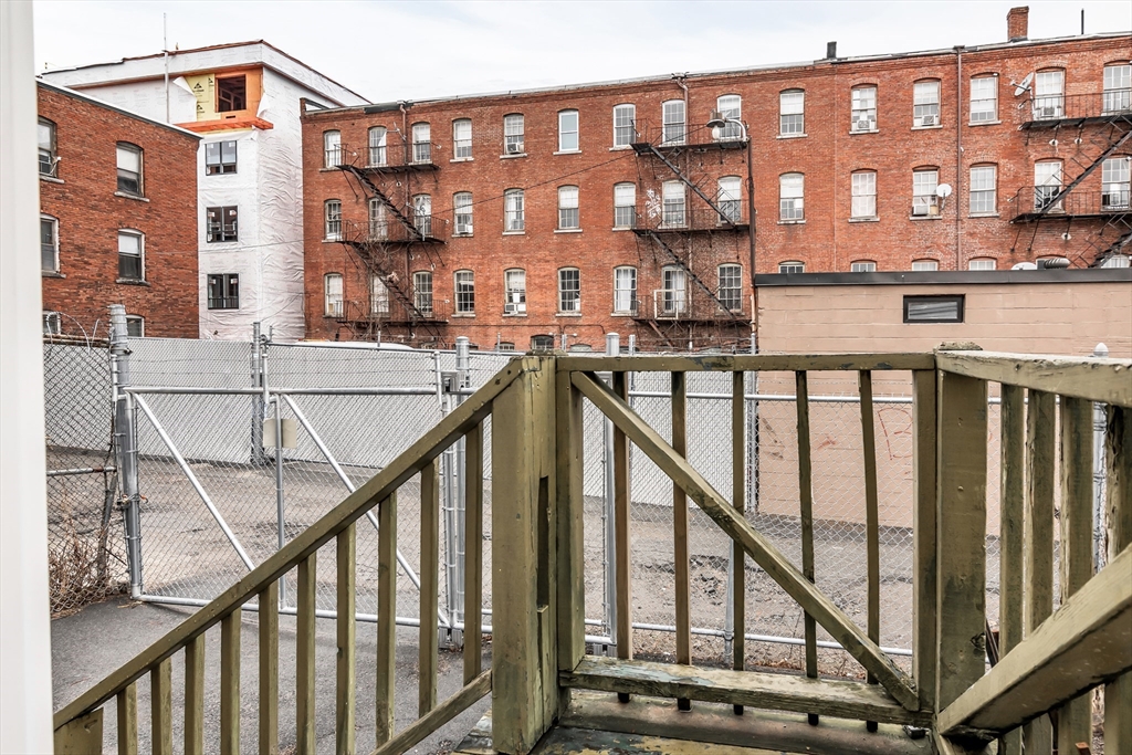 193 Appleton Street, Unit 3 Lowell, MA 01852 - Photo 25 of 27