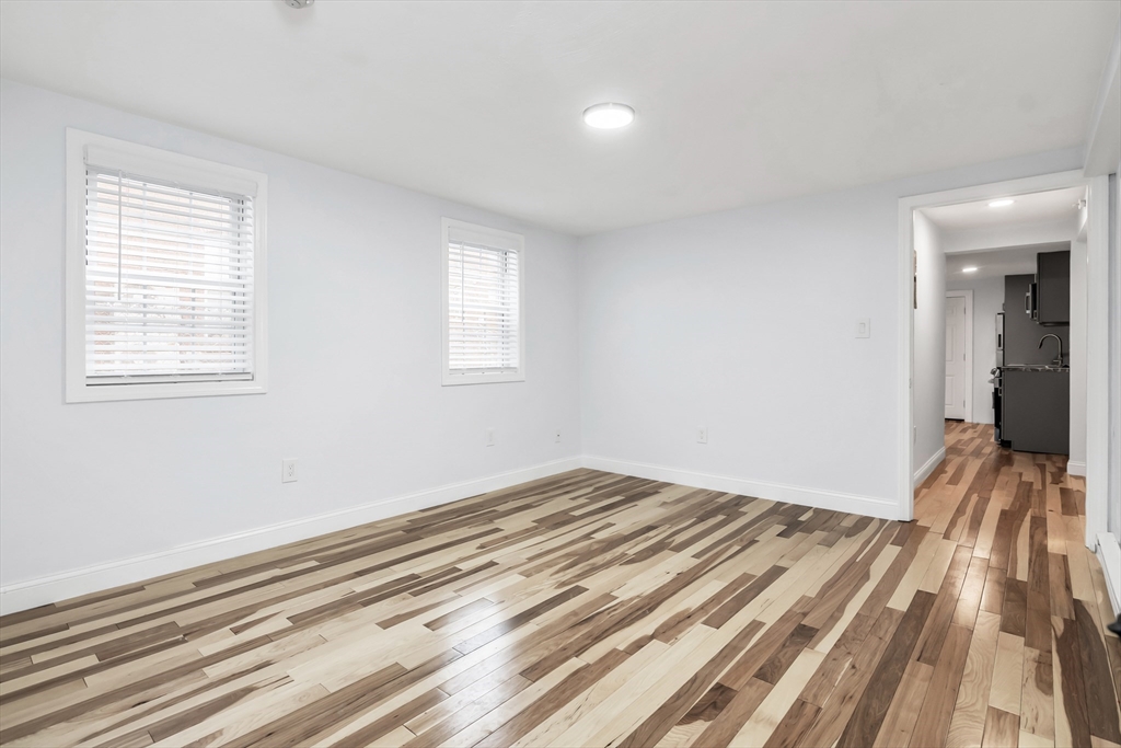 193 Appleton Street, Unit 3 Lowell, MA 01852 - Photo 7 of 27