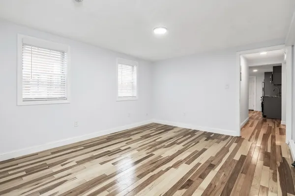 $1,700 | 193 Appleton Street, Unit 3, Lowell, MA 01852